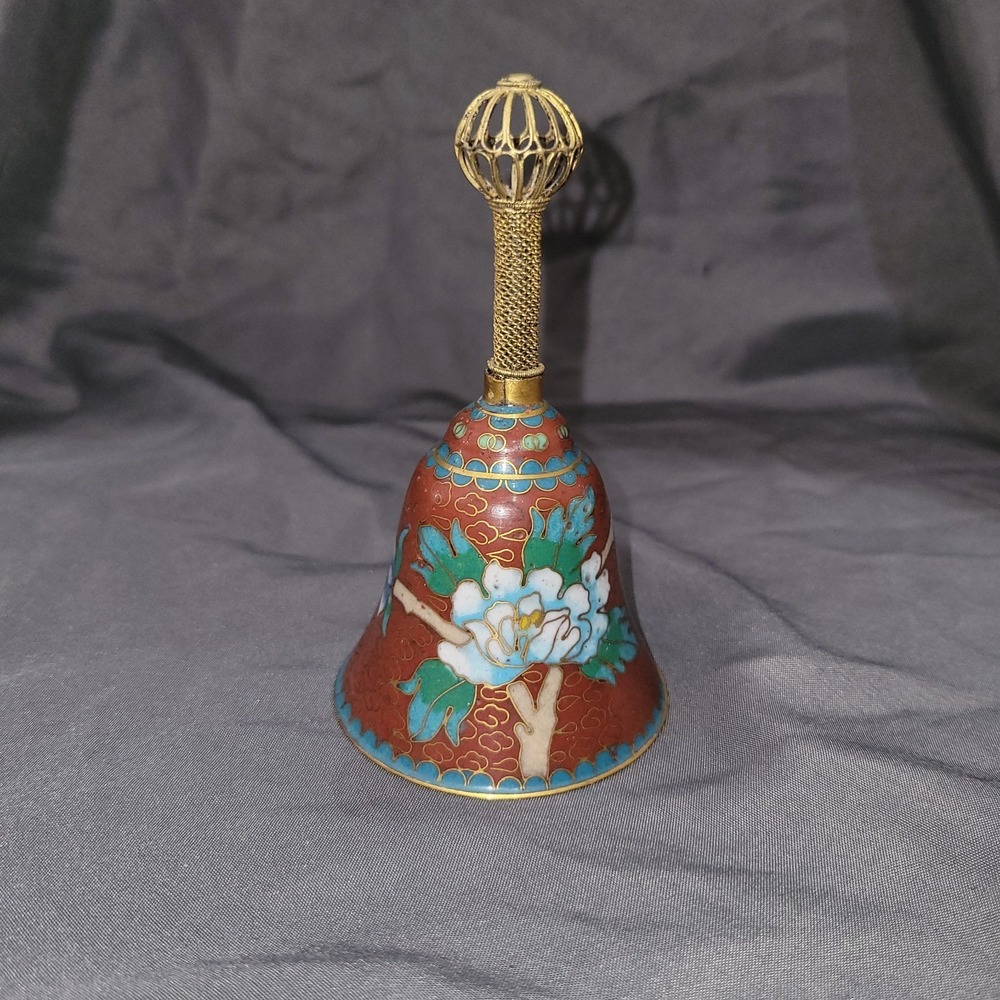 Vtg Oriental cloisonné dinner bell Gilt  global Ball mesh handle Ornate